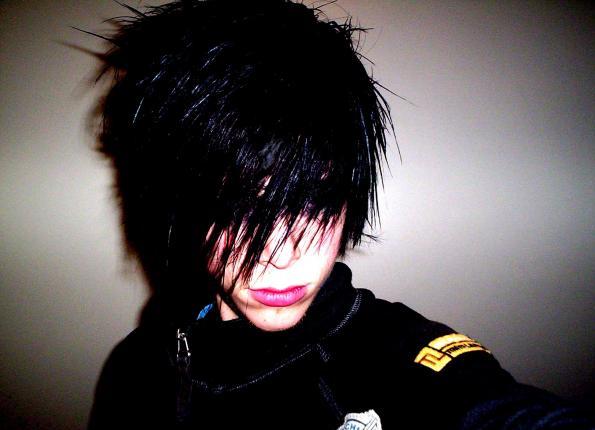 emo (4).jpg
