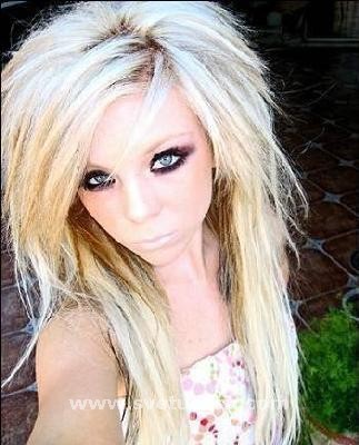 emo (13).jpg