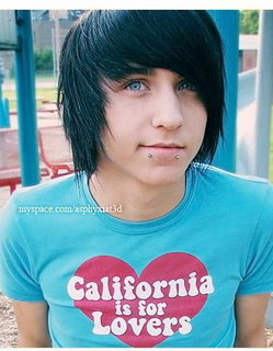 emo (16).jpg